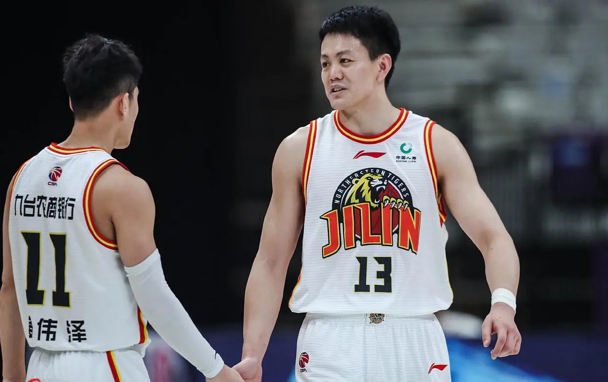 岁的球员, 换东家, div 岁的球员, 换东家, div