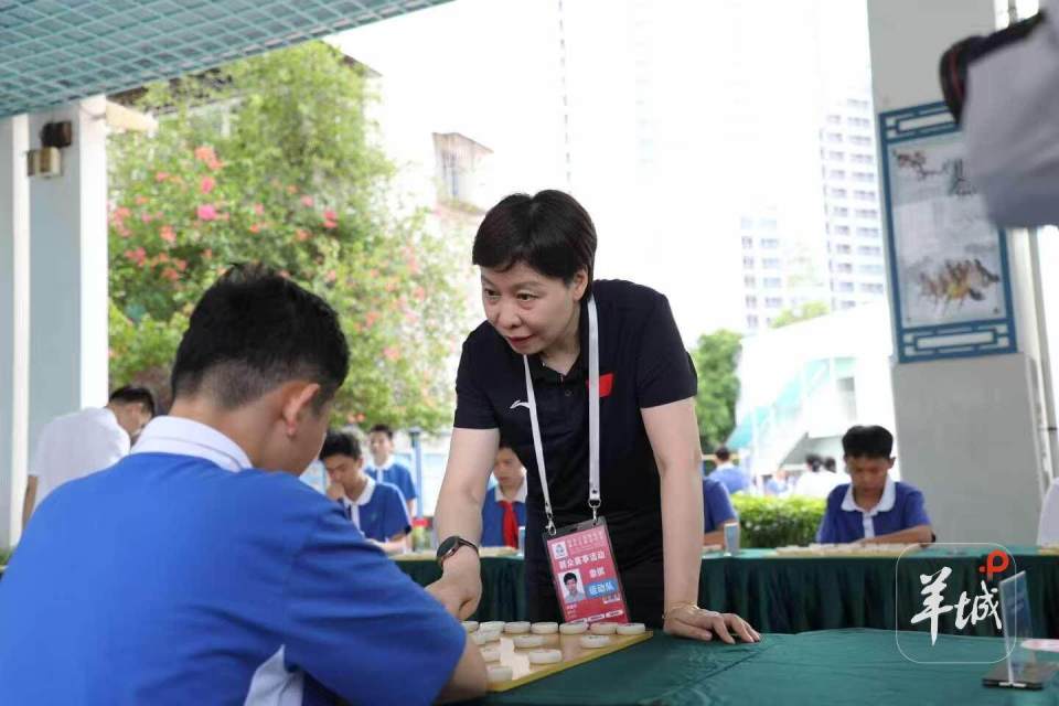 此外, 首先要做的, 促进学生扬