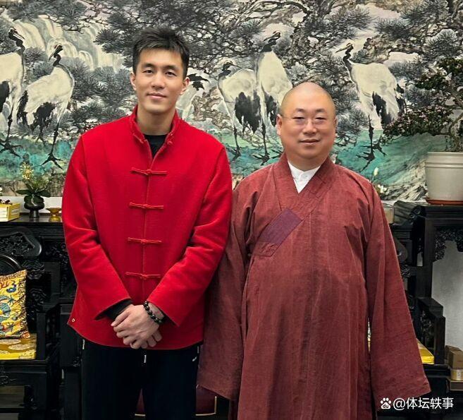 jHhg, 摆脱一个自 jHhg, 摆脱一个自