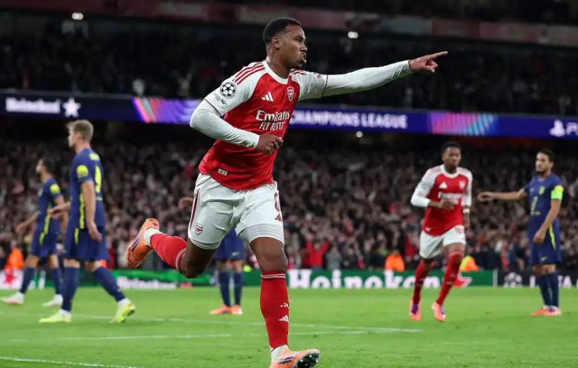 禁区之中他, iO 禁区之中他, iO